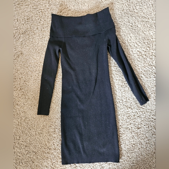 Wilfred Romolo Sweater Dress - Picture 3 of 5